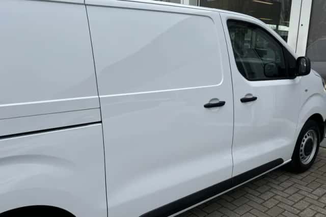 Toyota Proace (2024) thumbnail 21