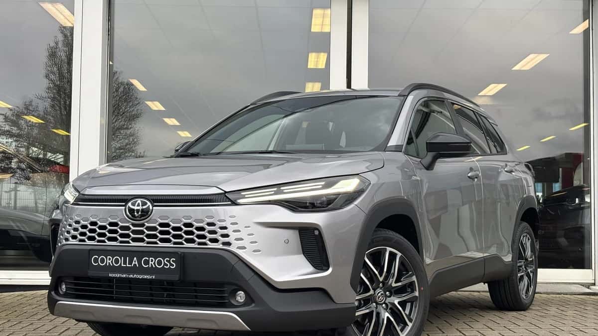 Toyota Corolla (2026) — foto 1