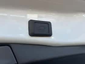 Toyota RAV4 (2025) thumbnail 15