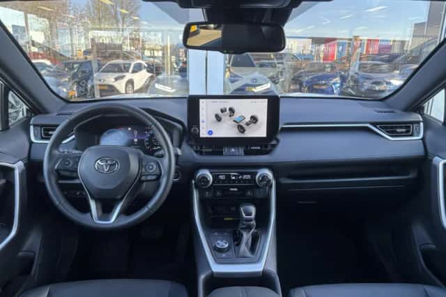 Toyota RAV4 (2025) thumbnail 33