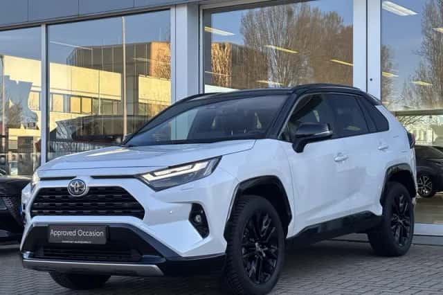 Toyota RAV4 (2025) thumbnail 5