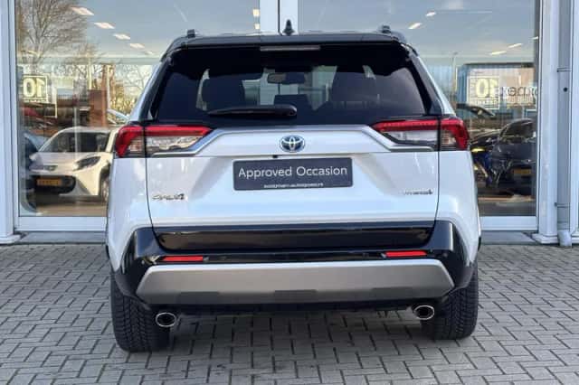 Toyota RAV4 (2025) thumbnail 8
