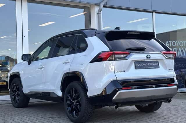 Toyota RAV4 (2025) thumbnail 9