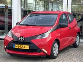 Toyota Aygo (2017) thumbnail 4