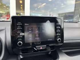 Toyota Yaris (2020) thumbnail 24