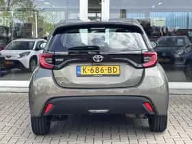 Toyota Yaris (2020) thumbnail 7