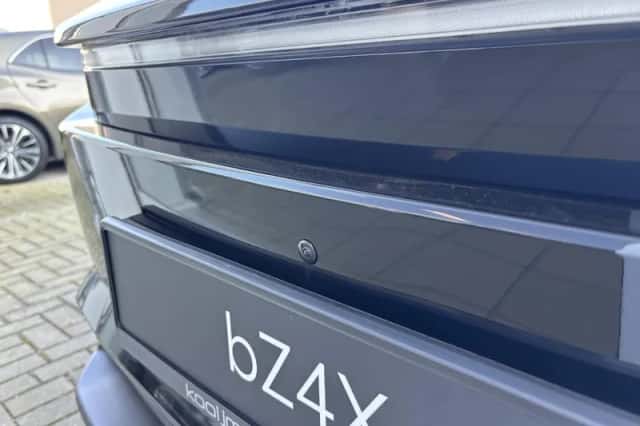 Toyota bZ4X (2026) thumbnail 50