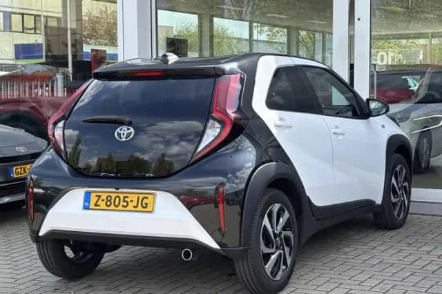 Toyota Aygo (2024) thumbnail 11
