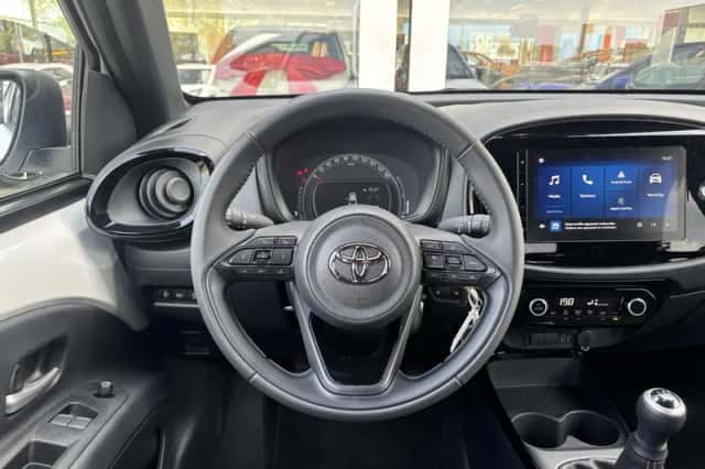 Toyota Aygo (2024) thumbnail 12