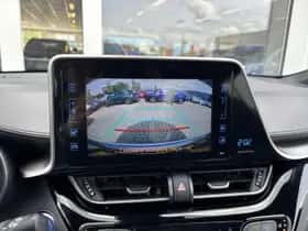 Toyota C-HR (2019) thumbnail 27