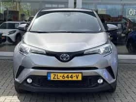 Toyota C-HR (2019) thumbnail 5