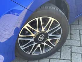 Toyota Aygo (2020) thumbnail 2