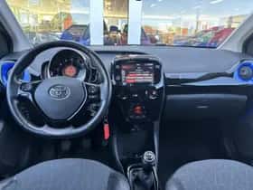 Toyota Aygo (2020) thumbnail 12