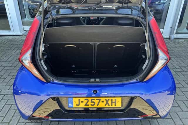 Toyota Aygo (2020) thumbnail 10