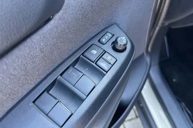 Toyota Yaris Cross (2023) thumbnail 19