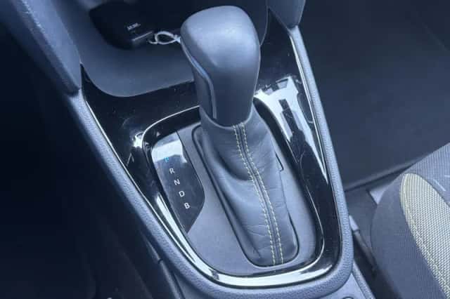 Toyota Yaris Cross (2023) thumbnail 32