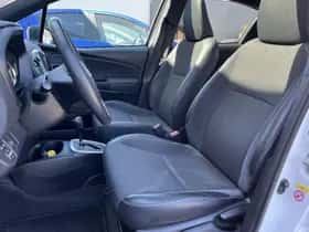 Toyota Yaris (2017) thumbnail 11