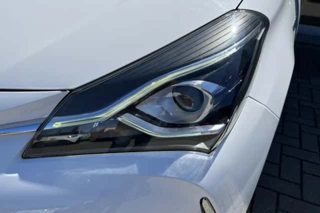 Toyota Yaris (2017) thumbnail 13