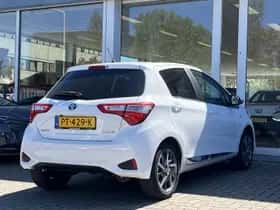 Toyota Yaris (2017) thumbnail 19
