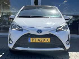 Toyota Yaris (2017) thumbnail 5