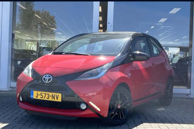 Toyota Aygo (2018) thumbnail 1