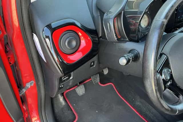 Toyota Aygo (2018) thumbnail 19