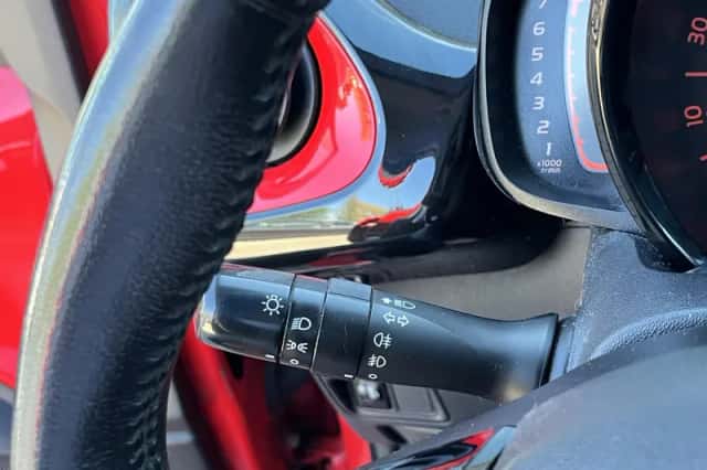 Toyota Aygo (2018) thumbnail 20