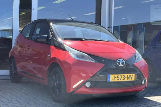 Toyota Aygo (2018) thumbnail 3