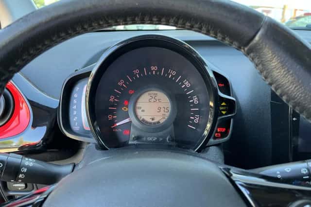 Toyota Aygo (2018) thumbnail 6
