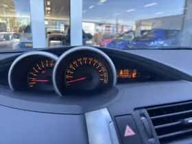 Toyota Verso (2011) thumbnail 11