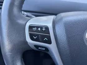 Toyota Verso (2011) thumbnail 18