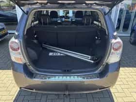 Toyota Verso (2011) thumbnail 21