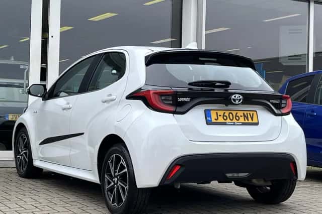 Toyota Yaris (2020) thumbnail 18