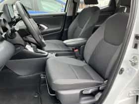 Toyota Yaris (2020) thumbnail 24