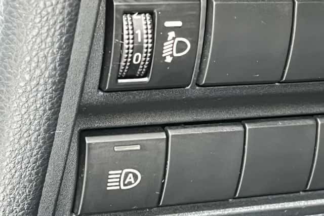 Toyota Yaris (2020) thumbnail 26