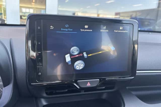 Toyota Yaris (2026) thumbnail 25
