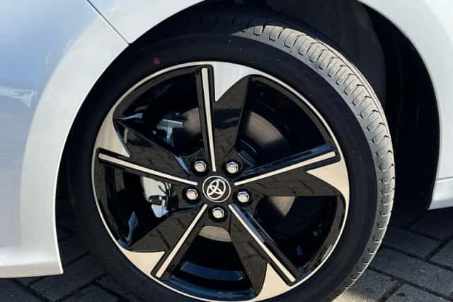 Toyota Yaris (2026) thumbnail 2