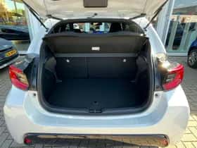 Toyota Yaris (2026) thumbnail 15