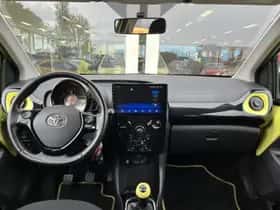 Toyota Aygo (2016) thumbnail 15