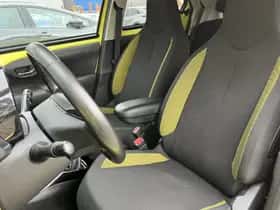 Toyota Aygo (2016) thumbnail 17