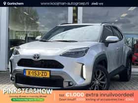 Toyota Yaris Cross (2024) thumbnail 1