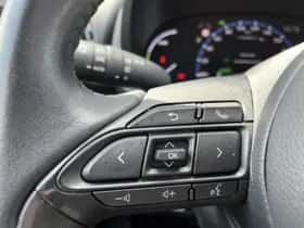 Toyota Yaris Cross (2024) thumbnail 18