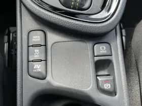 Toyota Yaris Cross (2024) thumbnail 30