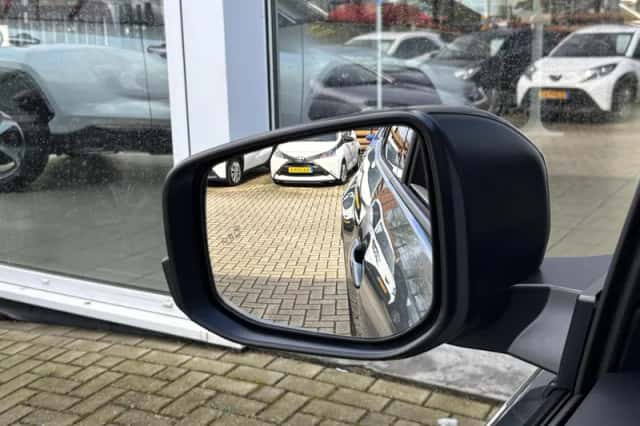 Toyota C-HR+ (2026) thumbnail 17