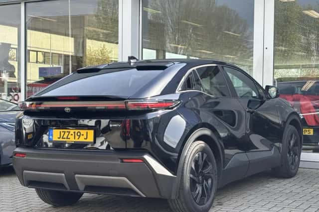 Toyota C-HR+ (2026) thumbnail 6