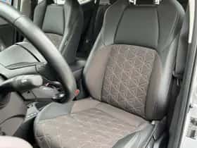 Toyota Yaris Cross (2022) thumbnail 17