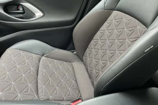 Toyota Yaris Cross (2022) thumbnail 39