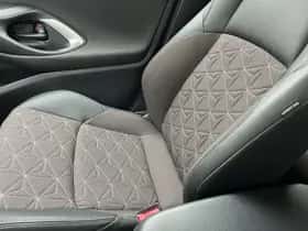 Toyota Yaris Cross (2022) thumbnail 39
