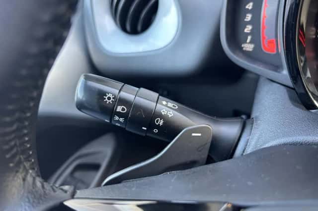 Toyota Aygo (2018) thumbnail 20