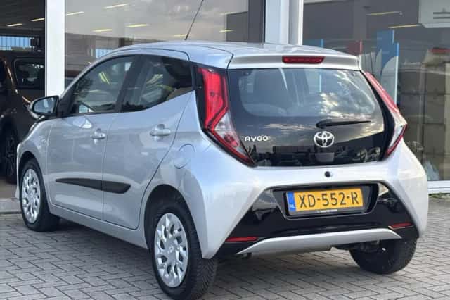 Toyota Aygo (2018) thumbnail 7